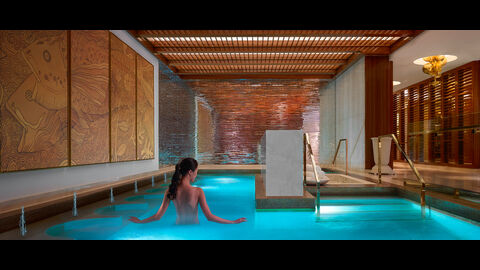 The Spa at Wynn Palace Jacuzzi by Barbara Kraft
