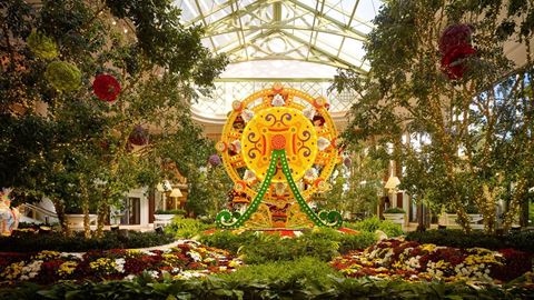 Atrium Ferris Wheel at Encore Boston Harbor_ wide