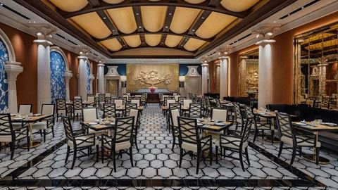 Quente A Sichuan Bistr Main Dining Area