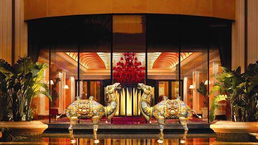 Wynn Macau Celebrates Five Star Awards from Mobil Travel Guide