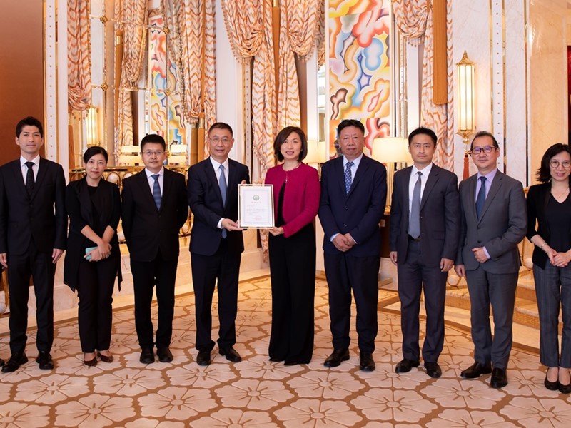 Liaison Office recognizes Wynn for its contributions during pandemic