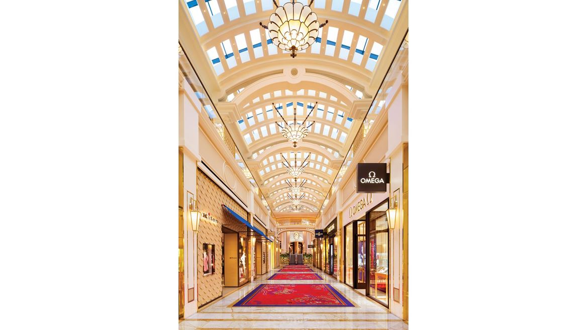 Wynn Plaza Shops Hallway