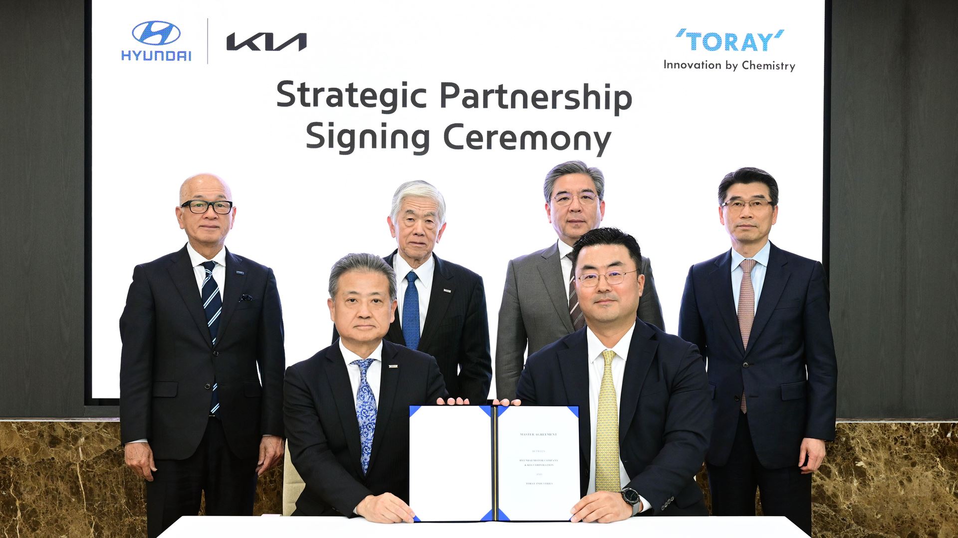 Hyundai Motor Group has signed an agreement for strategic cooperation with Toray Industries Inc