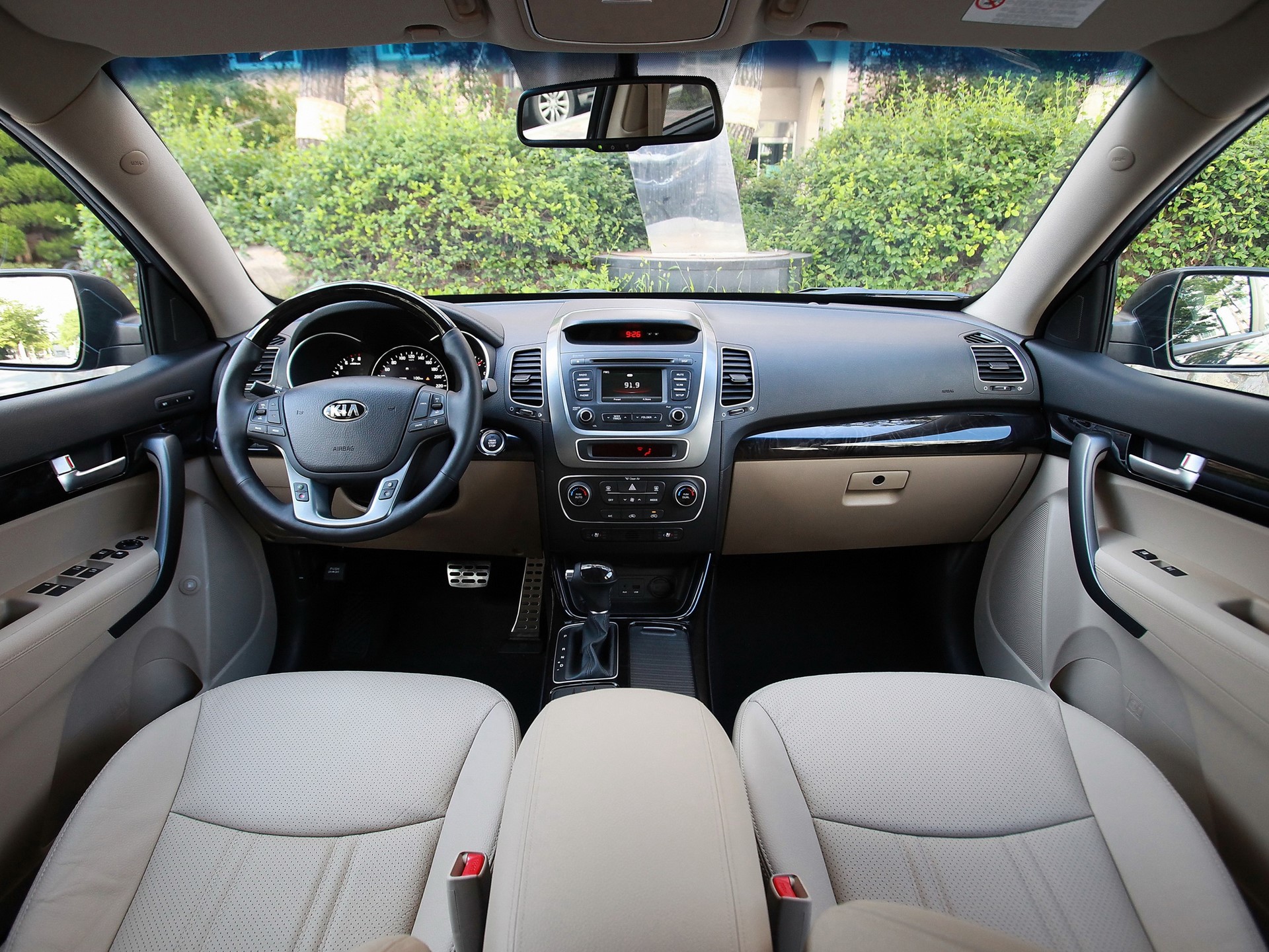 Upgraded Kia Sorento Driving (dash)