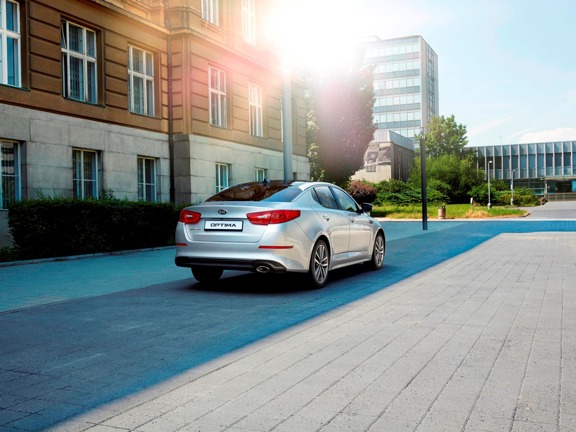 Refreshed Kia Optima 2