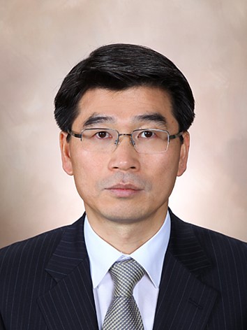Mr Ho Sung Song - President, Kia Motors Europe