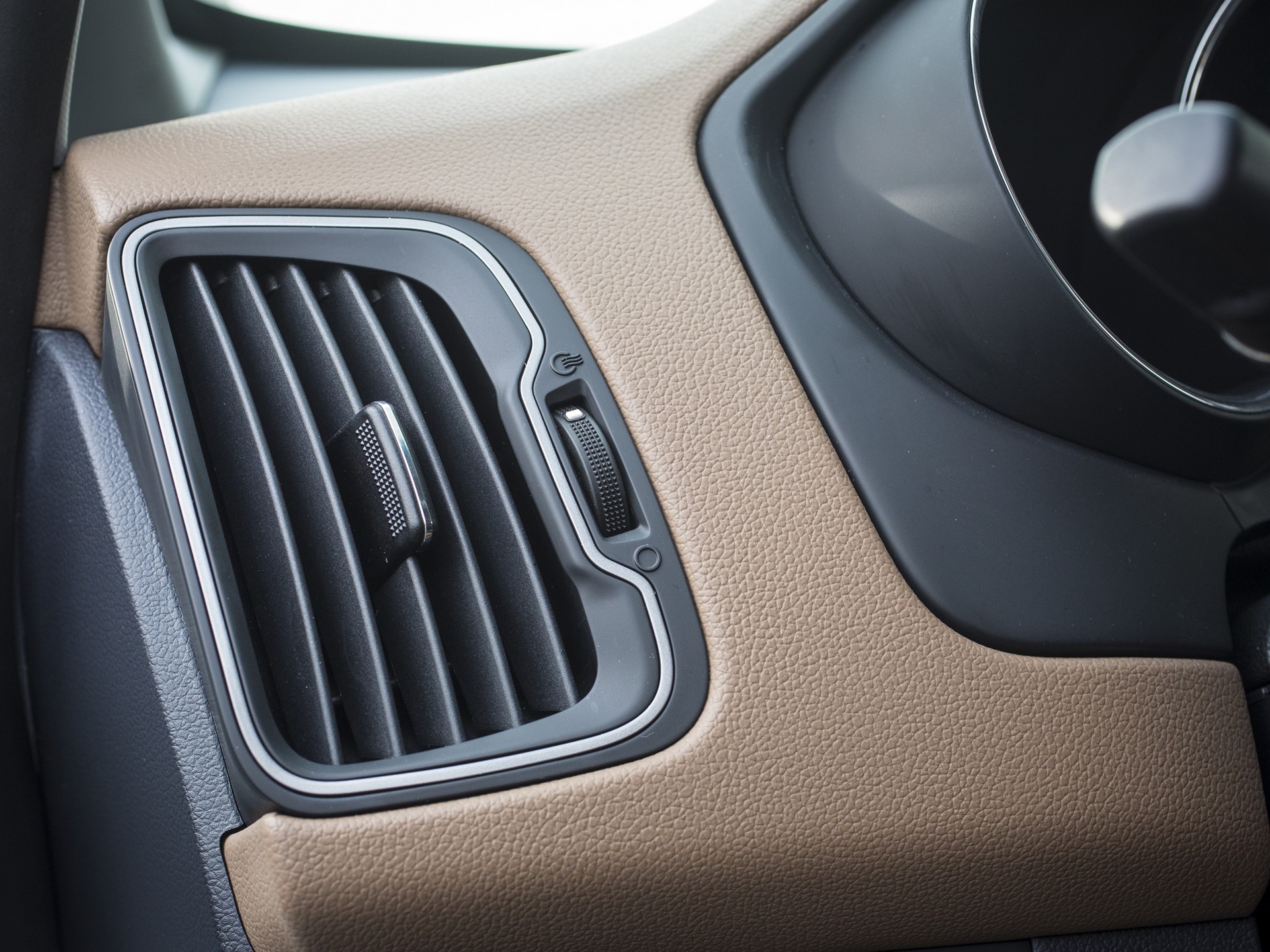 Enhanced Kia Rio - Detail 7