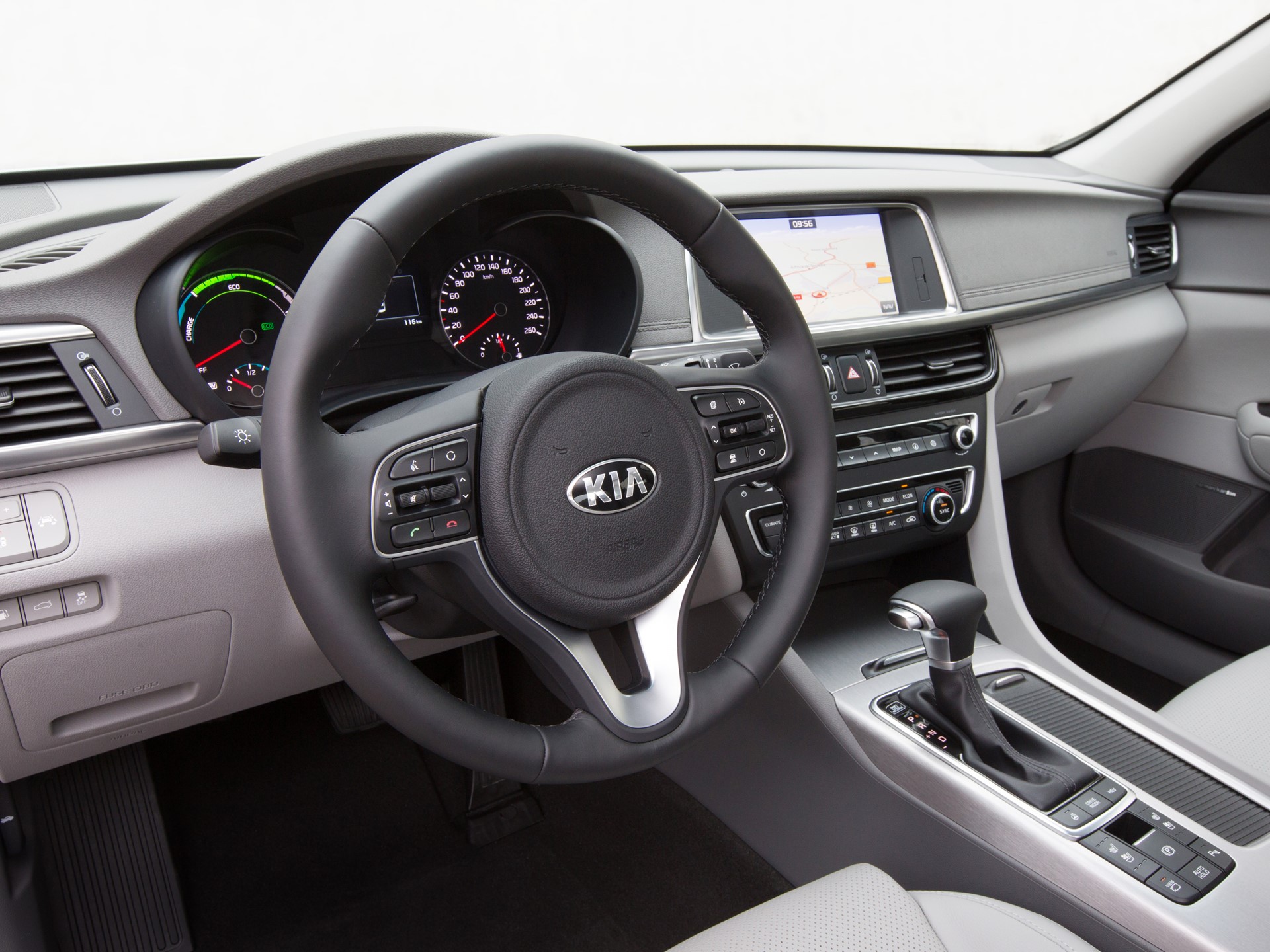 Optima Plug-in Hybrid