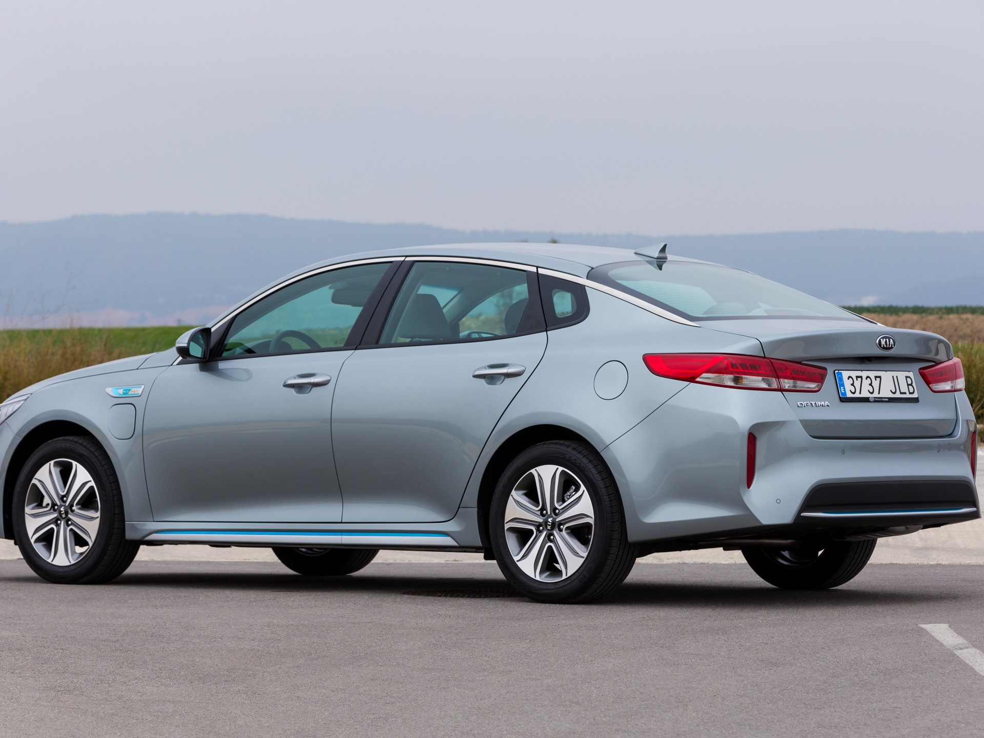 Optima Plug-in Hybrid