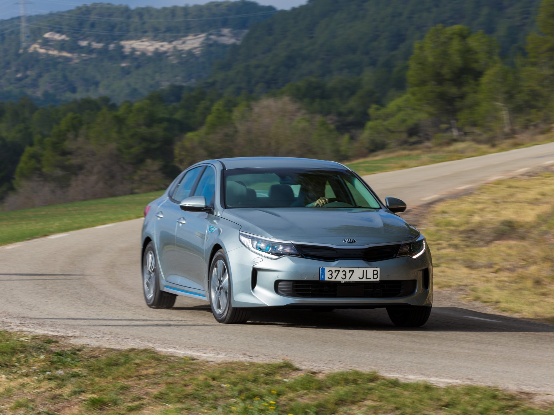 Optima Plug-in Hybrid
