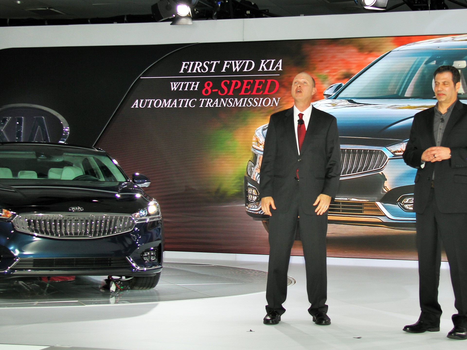 2016 NY Auto Show CADENZA PRESS EVENT