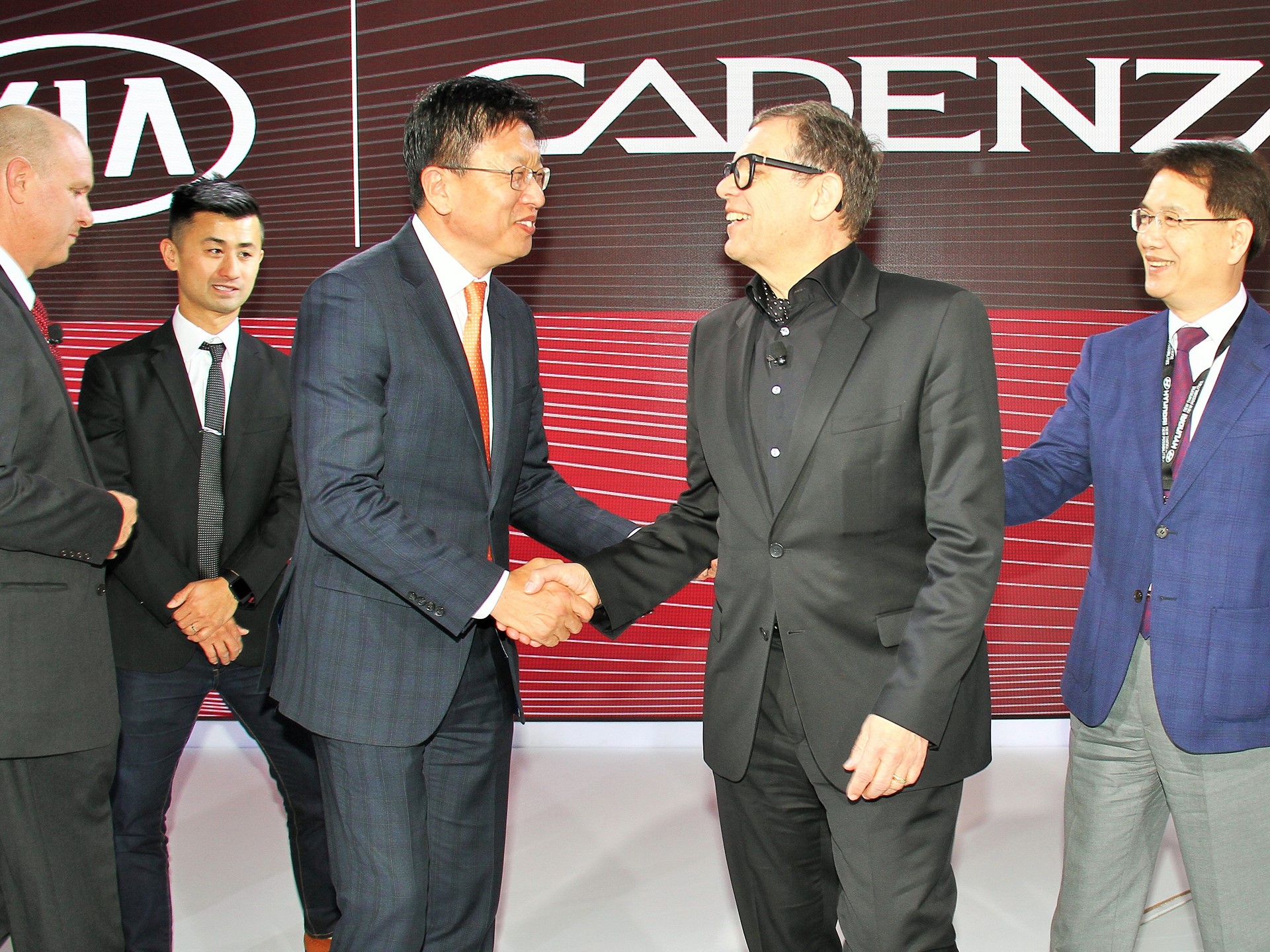 2016 NY Auto Show CADENZA PRESS EVENT