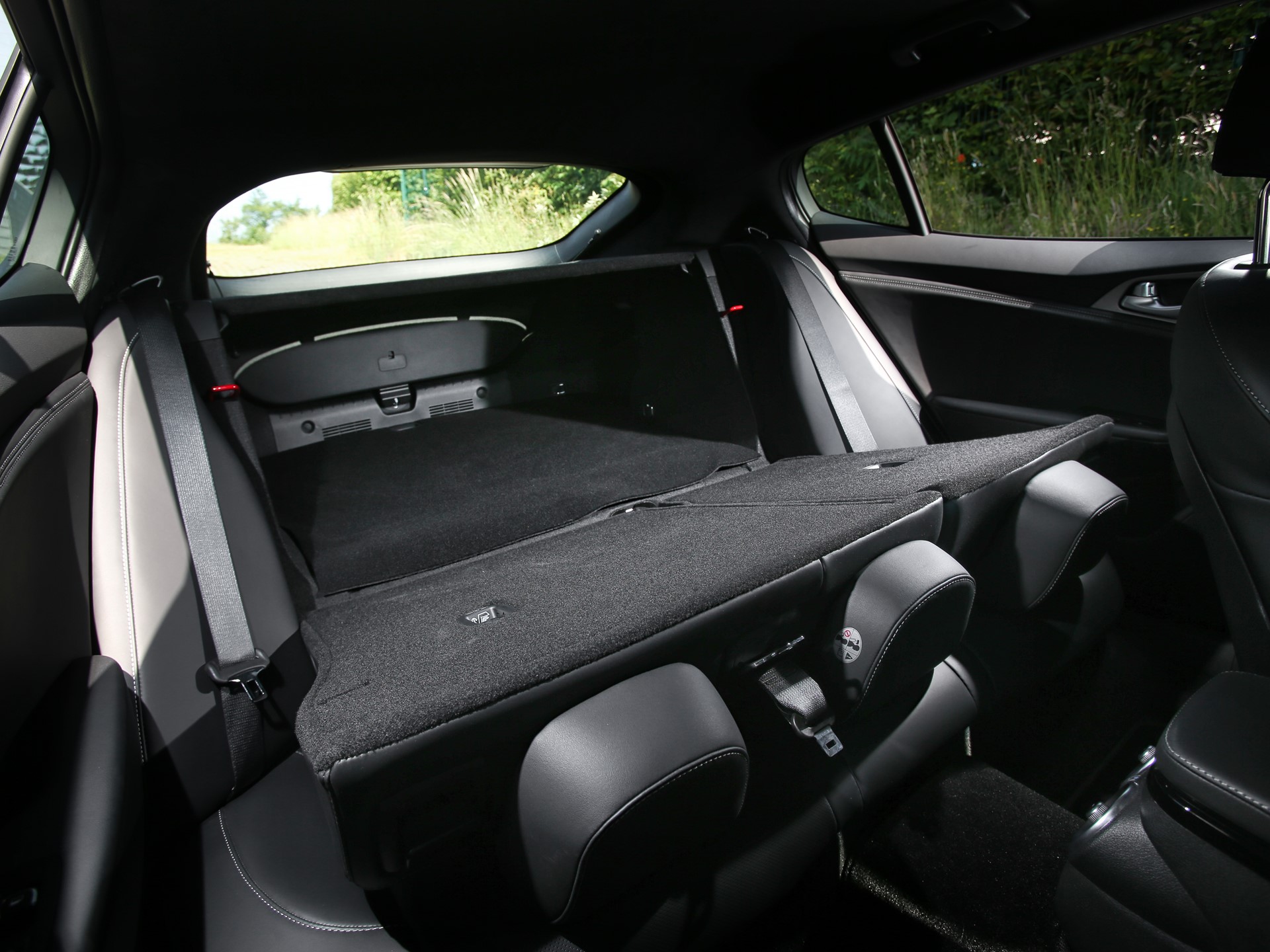 Kia Stinger interior