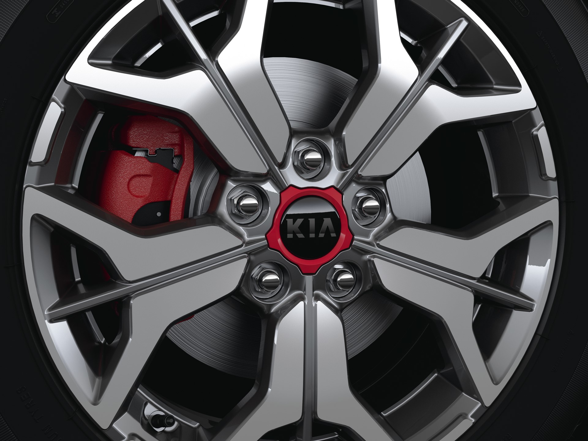 Kia Seltos - Alloy Wheel with red caliper