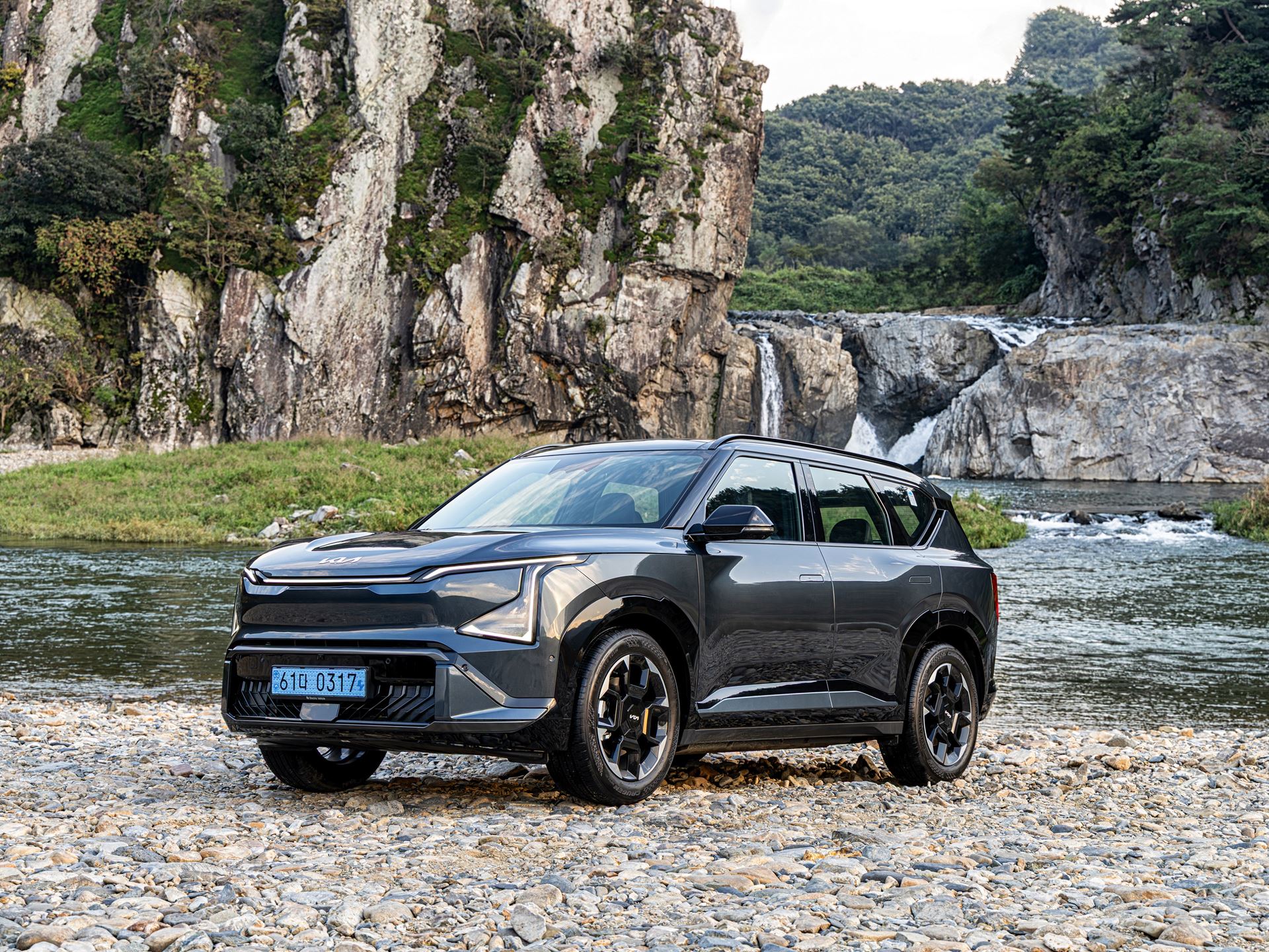 EV5 GT line Gravity Grey Static