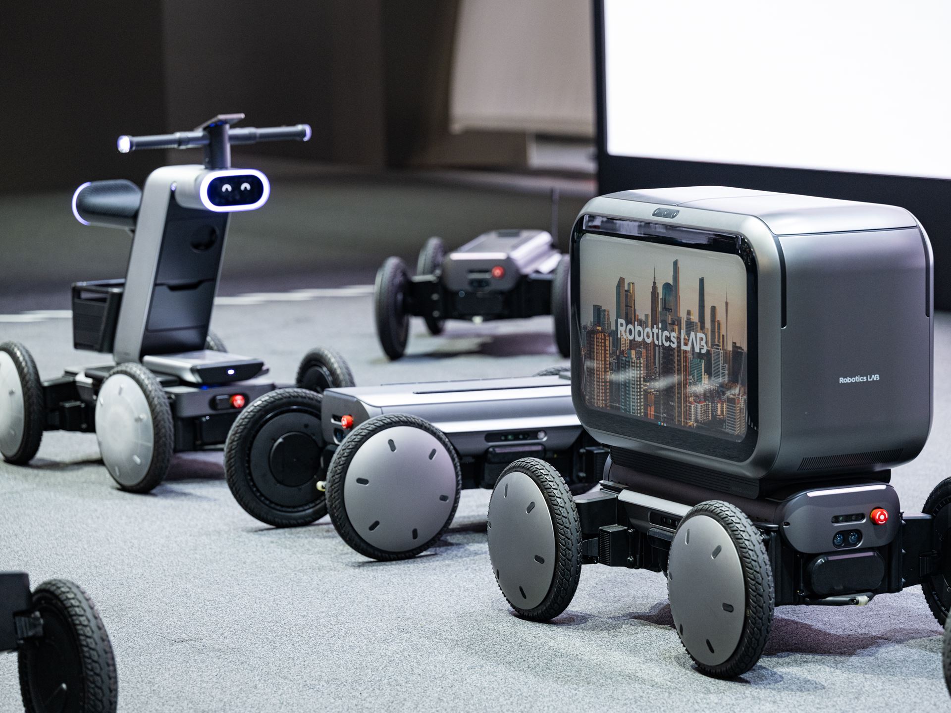 Hyundai Motor Group Showcases AI Robotics Products and Solutions at CES 2026