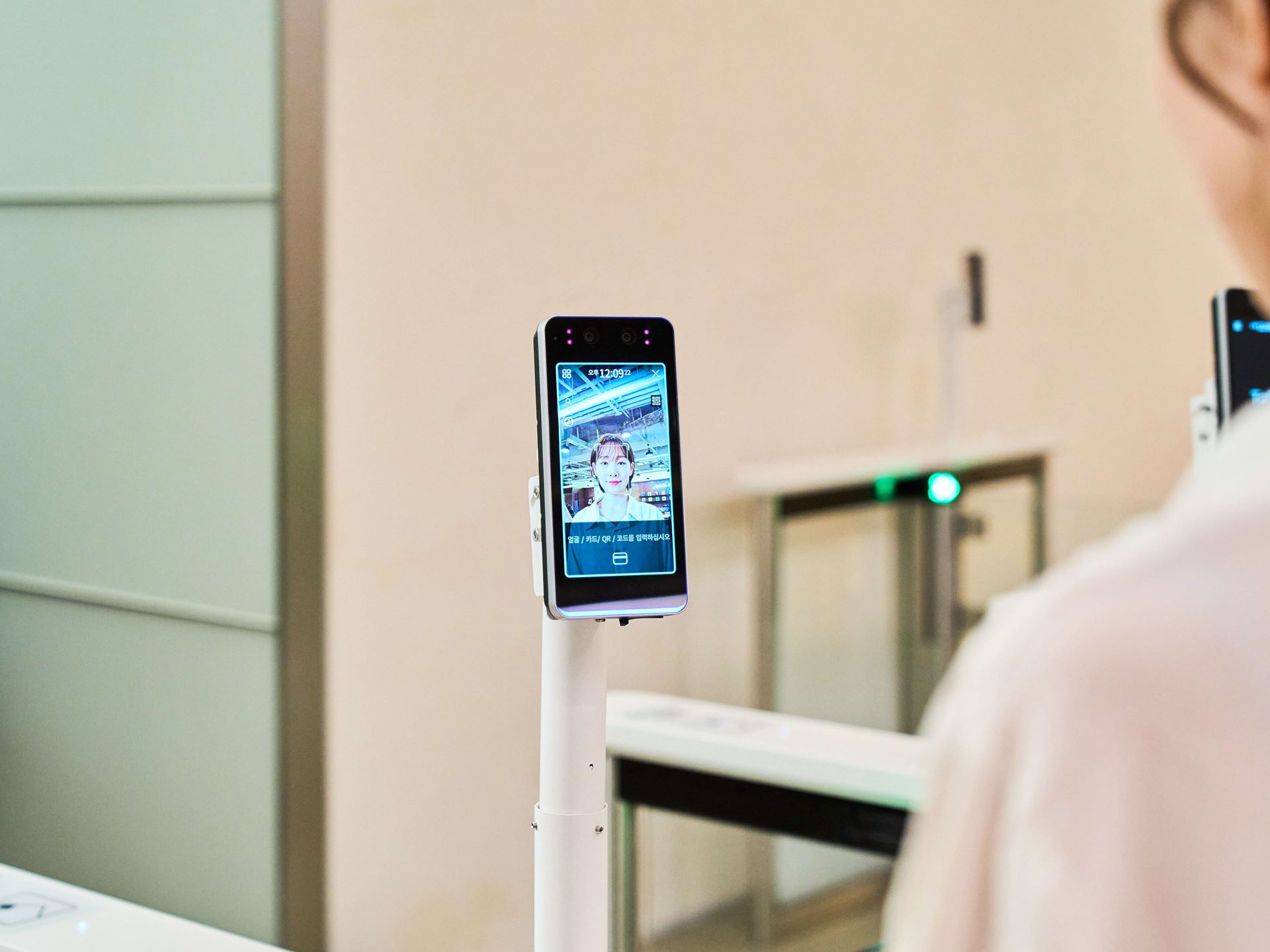 Hyundai Motor Group s Robotics LAB Unveils Physical AI Implementation Plan with DEEPX at CES Foundry 2026