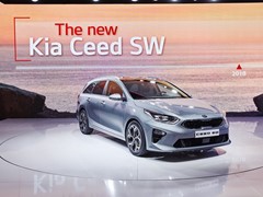 Spacious new Kia Ceed Sportswagon makes world debut in Geneva