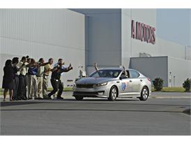 Kia Optima Hybrid Sets New Guinness World Record for Fuel Economy