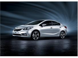 Kia Cerato (Forte) Sedan Becomes Longer, Lower and Wider