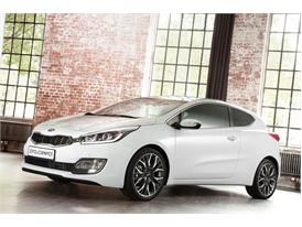 World premiere for all-new Kia pro_cee'd at Paris Motor Show