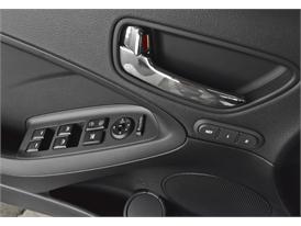 New Cerato Interior Details 09