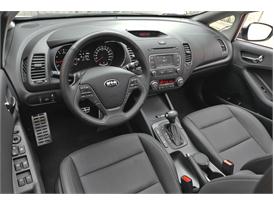 New Cerato Interior Details 08