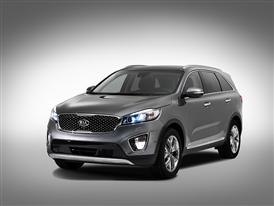 Kia reveals first official photos of third generation Sorento Kia reveals first official photos of third generation Sorento