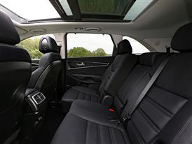 Kia Sorento - Interior 8 Kia Sorento - Interior 8