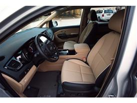 Kia Grand Carnival Interior 2