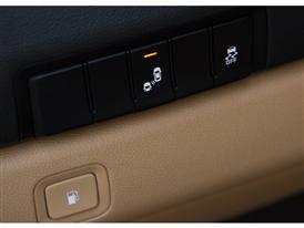 Kia Grand Carnival Interior 5