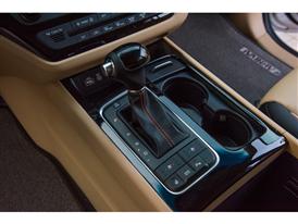 Kia Grand Carnival Interior 7