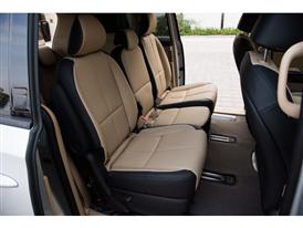 Kia Grand Carnival Interior 25