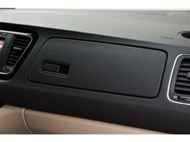 Kia Grand Carnival Interior 35