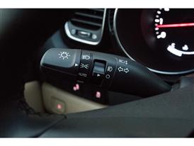 Kia Grand Carnival Interior 41