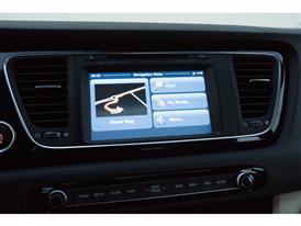 Kia Grand Carnival Interior 46