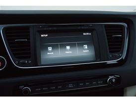 Kia Grand Carnival Interior 48
