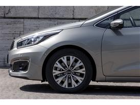 Kia Cee'd 5-Door (Details) 4 Kia Cee'd 5-Door (Details) 4