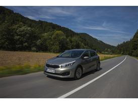 Cee'd 5-Door (Dynamic) 8 Cee'd 5-Door (Dynamic) 8