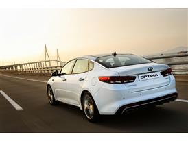 All-new Optima Dynamic All-new Optima Dynamic