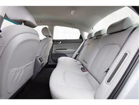 Optima Plug-in Hybrid Optima Plug-in Hybrid