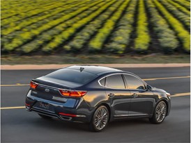 All-new 2017 Kia Cadenza