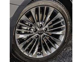 All-new 2017 Kia Cadenza All-new 2017 Kia Cadenza