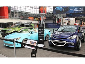 2016 NY Auto Show CADENZA PRESS EVENT