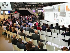 2016 NY Auto Show CADENZA PRESS EVENT