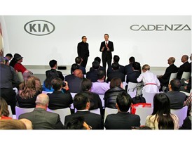 2016 NY Auto Show CADENZA PRESS EVENT