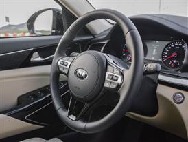 All-new 2017 Kia Cadenza All-new 2017 Kia Cadenza