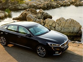 All-new 2017 Kia Cadenza