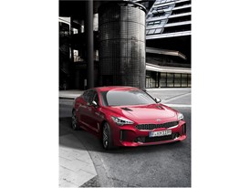 Kia Stinger GT Exterior (7)_EU Spec
