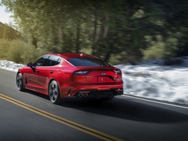 Kia Stinger GT Dynamic (2)_US Spec